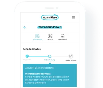 Eine Vorschau, wie der Schadenstatus im Kundenportal auf einem Smartphone aussieht. Der Status des Schadenfalls lautet 'In Bearbeitung'.
